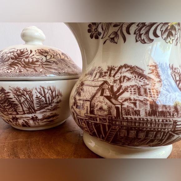 Churchill Currier & Ives “Mill Dam” Sugar Bowl w/Lid & Creamer Made in England - Picture 9 of 10